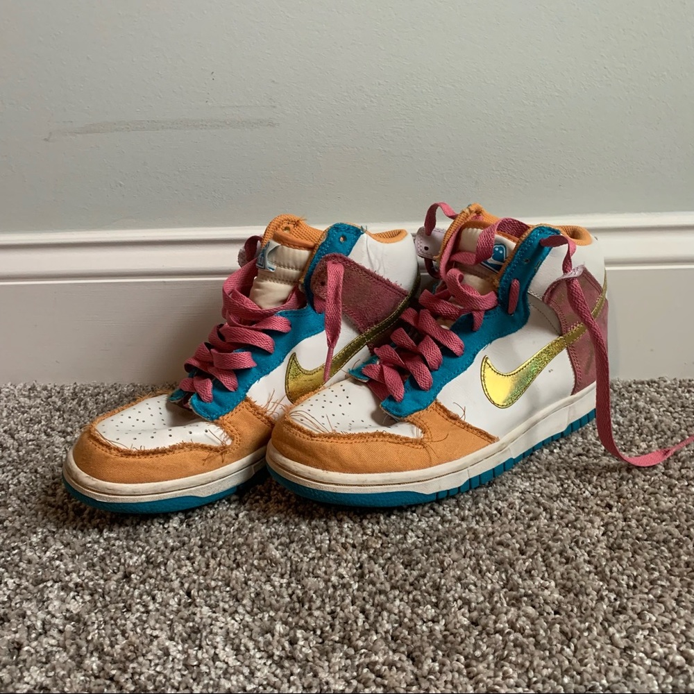 Unique Nike High Tops